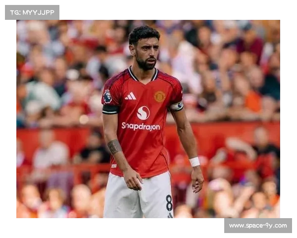 曼联主场火力全开 B费头球破局点燃红魔攻势